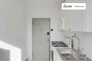 1 BR in New York City