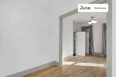 1 BR in New York City
