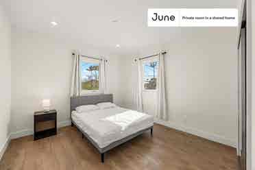 4 BR in Los Angeles