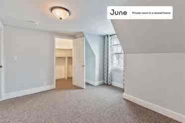 6 BR in Boston