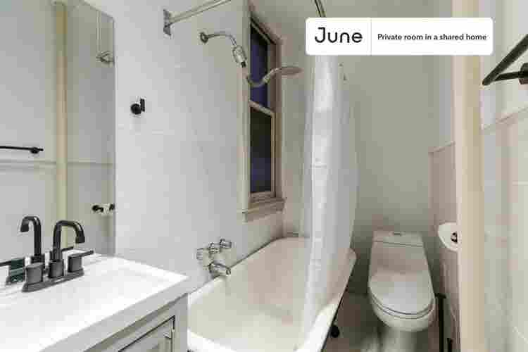 4 BR in New York City