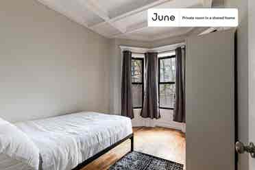 3 BR in New York City