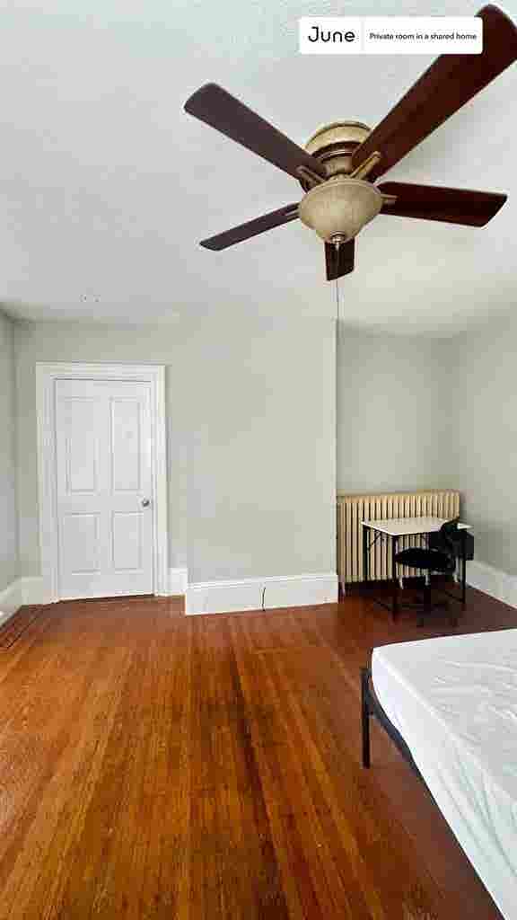 3 BR in Boston