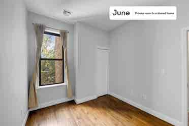 4 BR in New York City