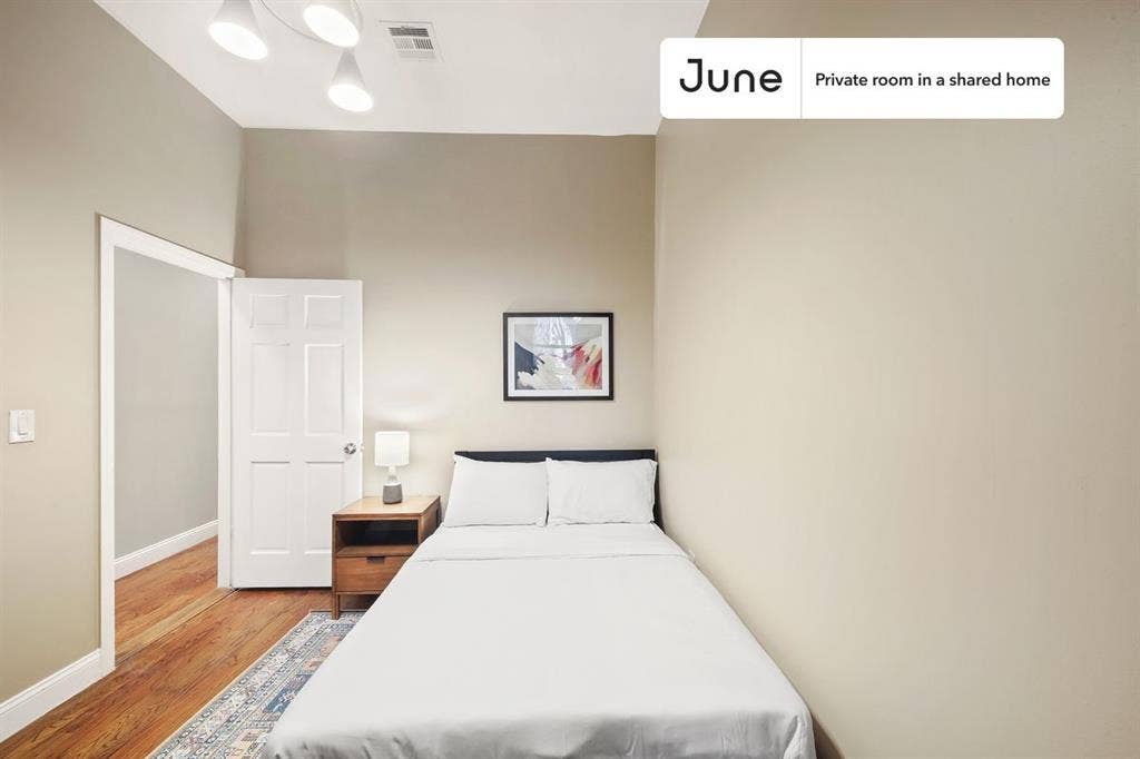 4 BR in New York City