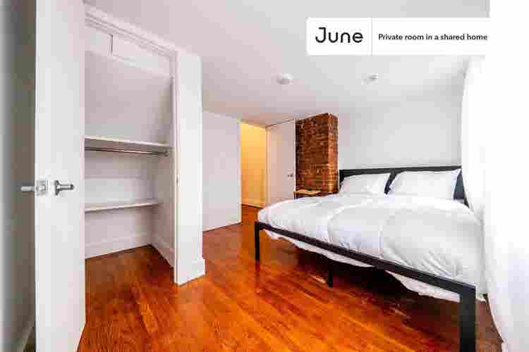 3 BR in New York City