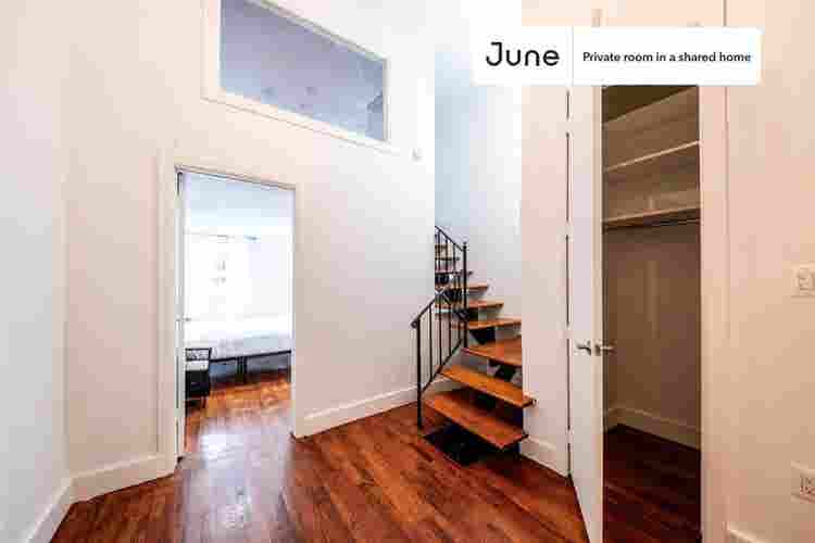 3 BR in New York City