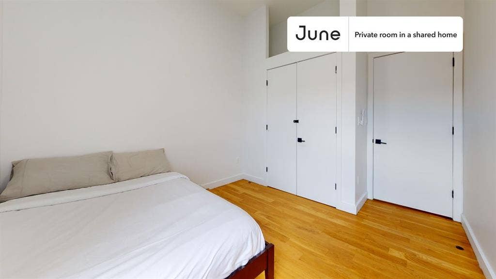 5 BR in New York City