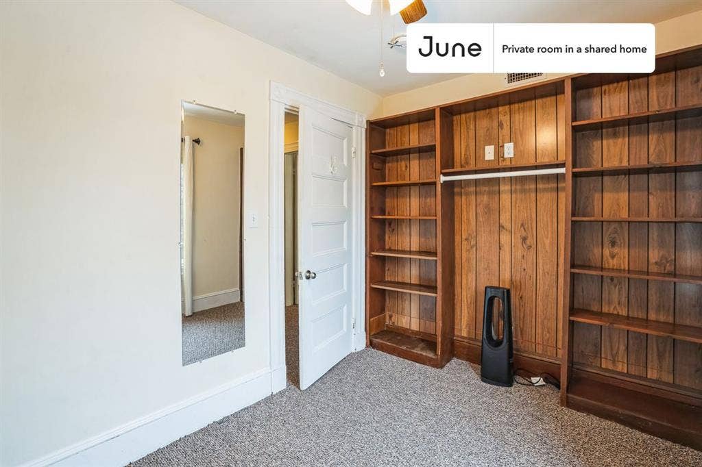 6 BR in Boston