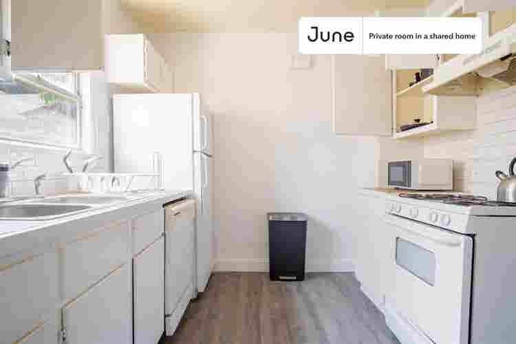 4 BR in Dallas