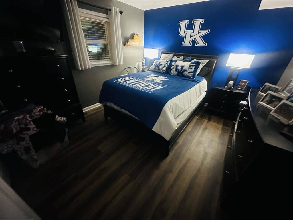 Furnished Room Available