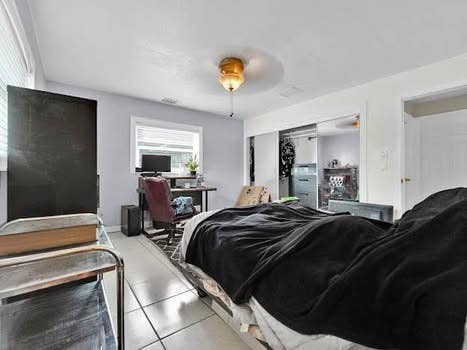 Master Bedroom, Private Bathroom