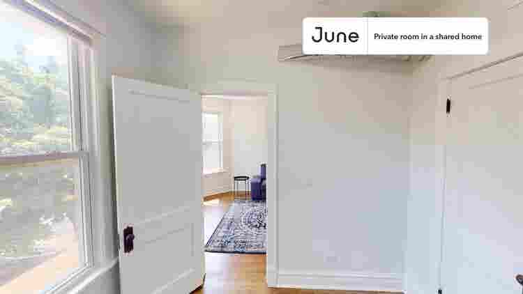 4 BR in Chicago