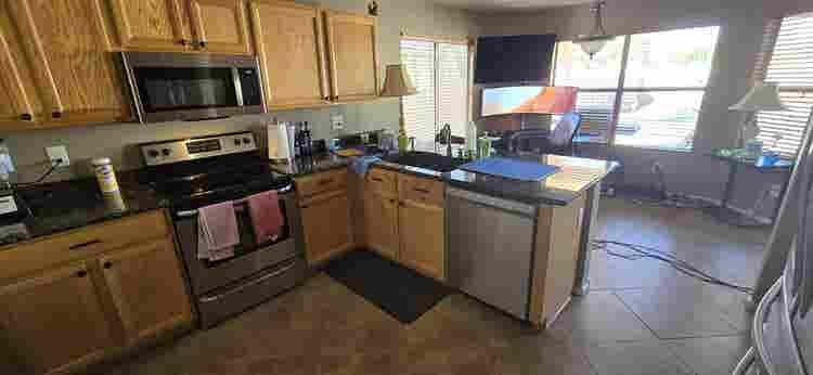 Room for rent - Desert Ridge