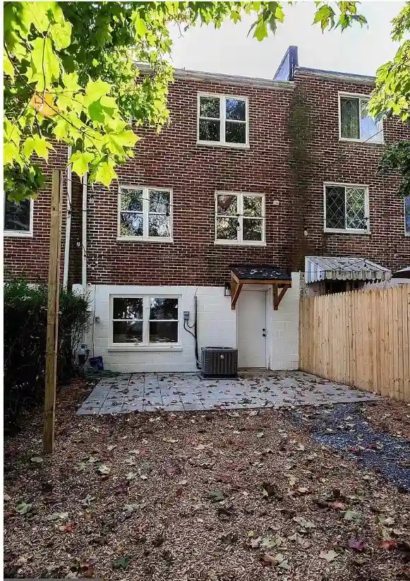 CLEAN, QUIET ROOM FOR RENT Inc Util