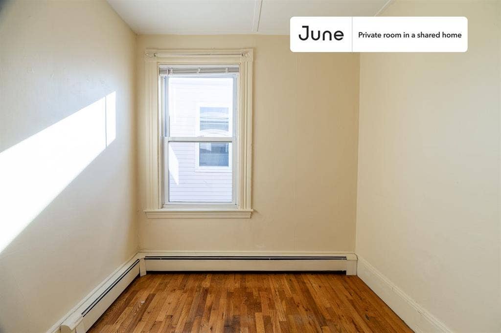 4 BR in Boston
