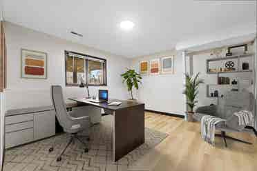 live and relax in fully remodeled