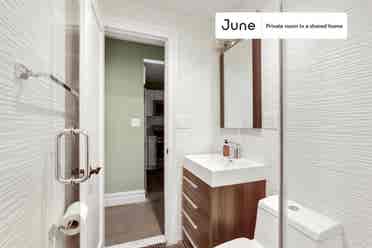 3 BR in New York City