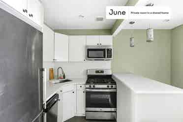 3 BR in New York City