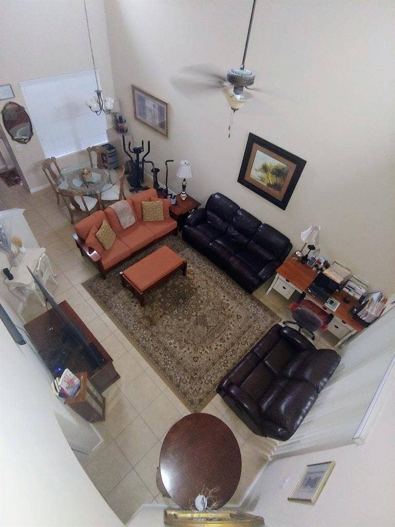 BEACHSIDE furn bdrm, private bath