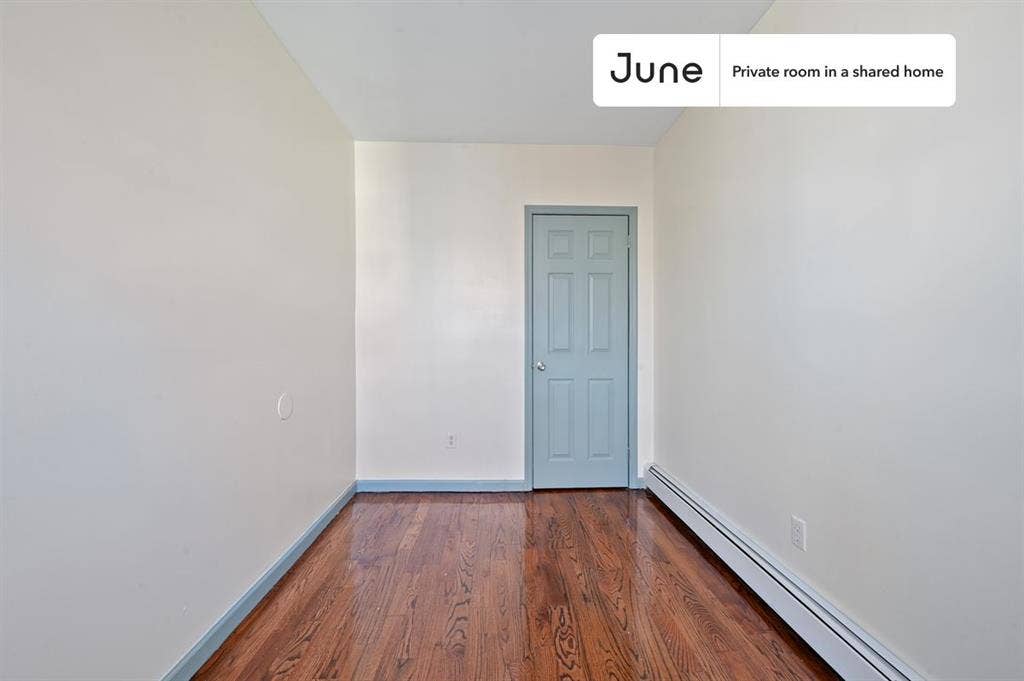 3 BR in New York City