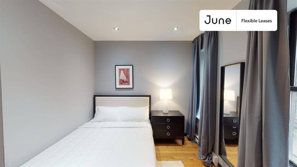 4 BR in New York City