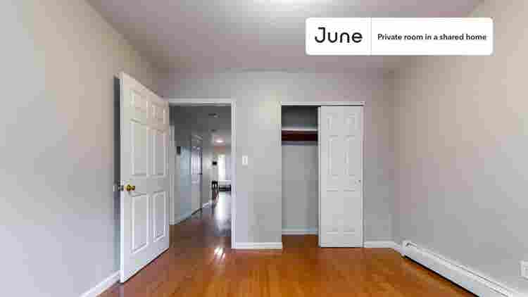 4 BR in New York City