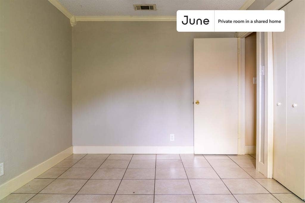 3 BR in Austin