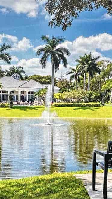 Beautiful Gated Community in Delray