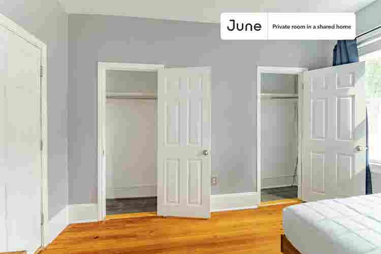 3 BR in Boston