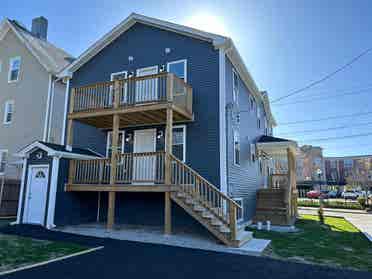 Three bedroom apartment!