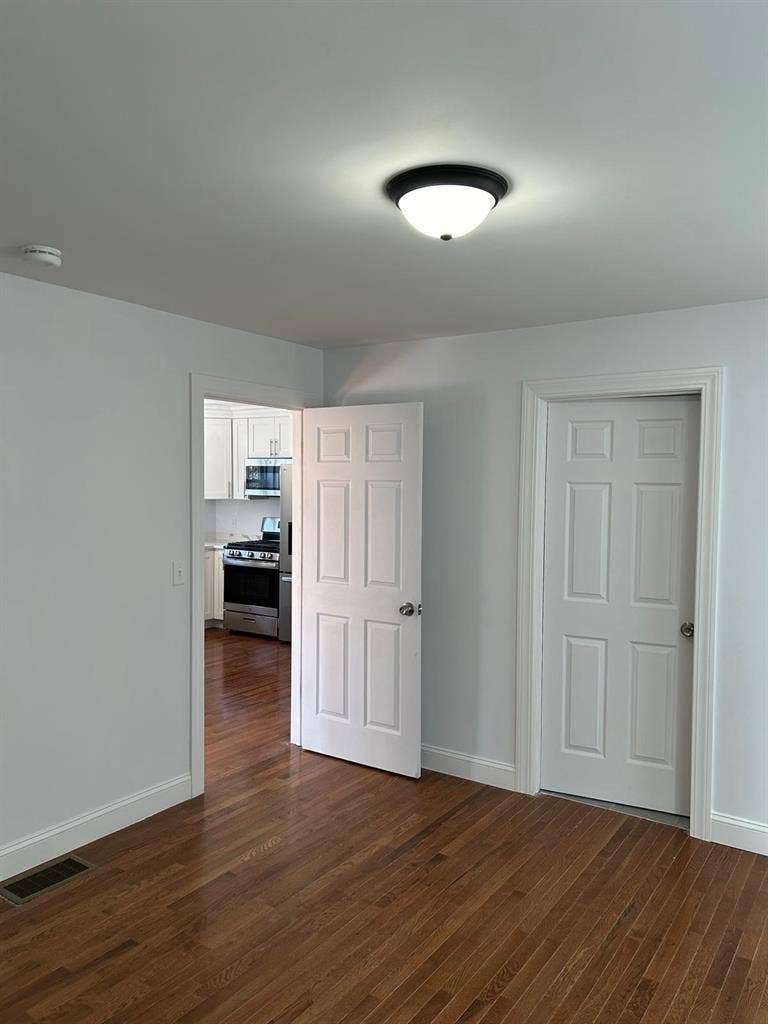 Three bedroom apartment!