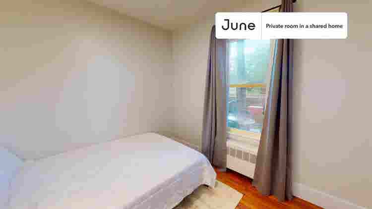 4 BR in Boston