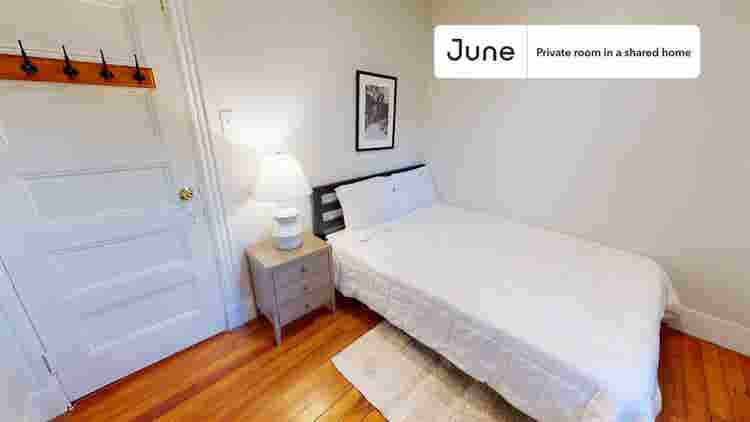 4 BR in Boston