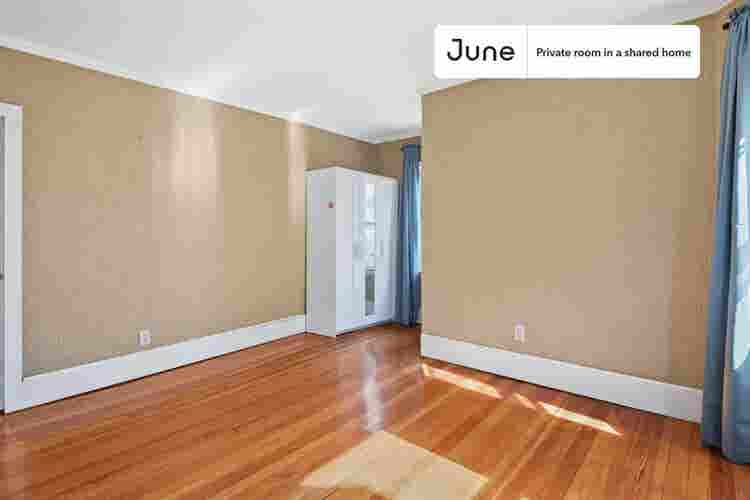 6 BR in Boston