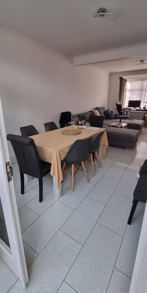 Room available in Waltham Cross