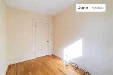 4 BR in Boston