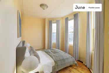 4 BR in Boston