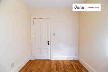 4 BR in Boston