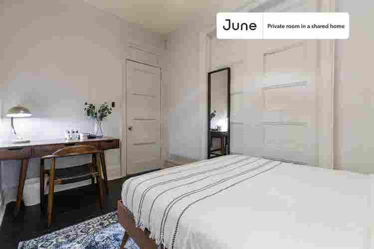 4 BR in New York City