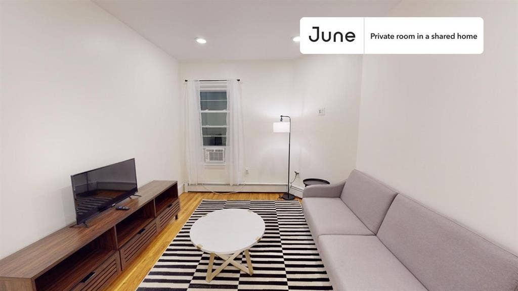 3 BR in Boston