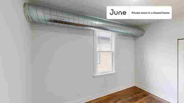 4 BR in Chicago