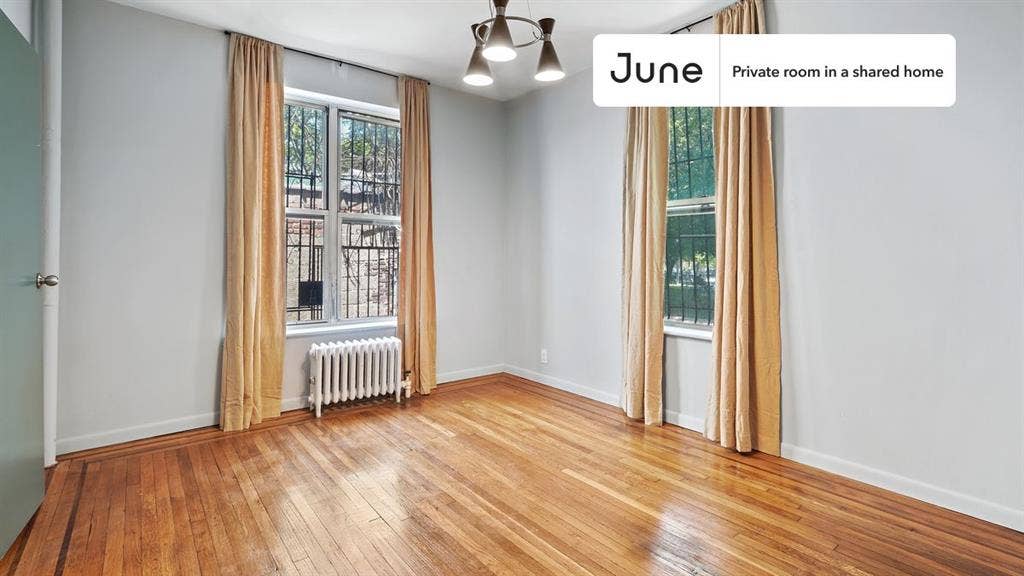 4 BR in New York City