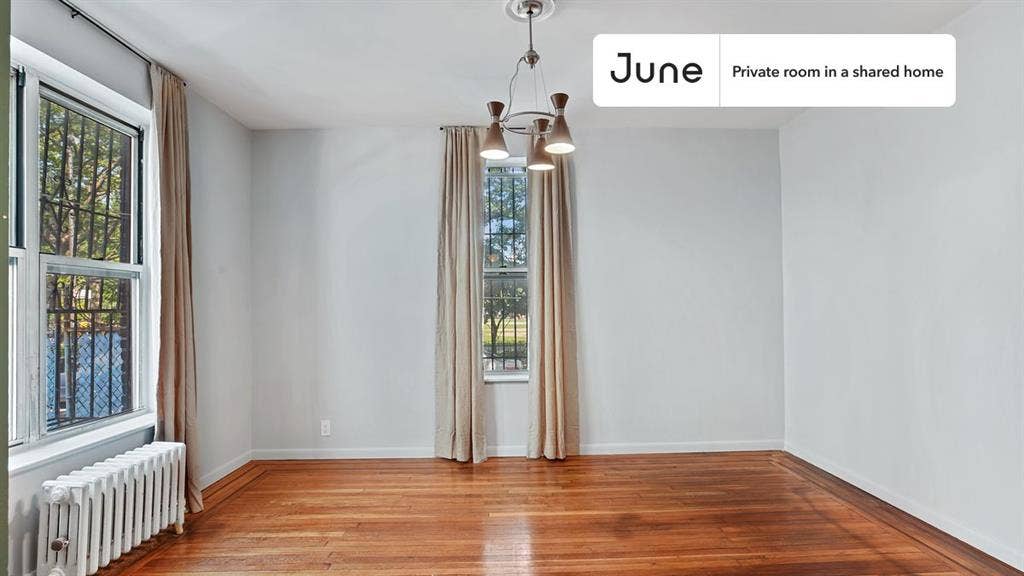 4 BR in New York City
