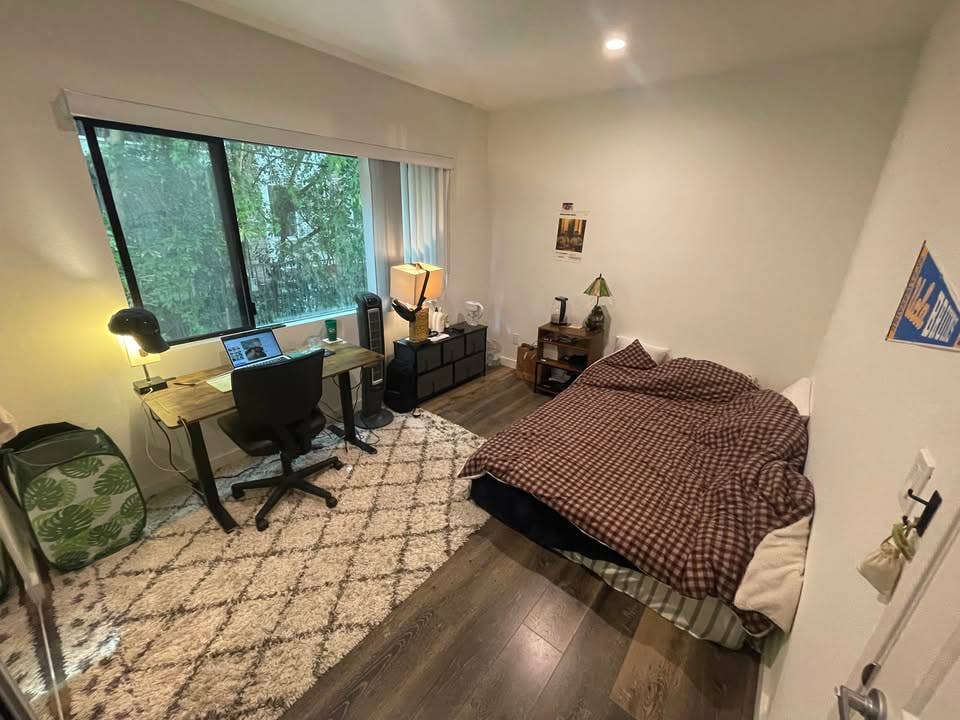 Bath Apartment $ / Month