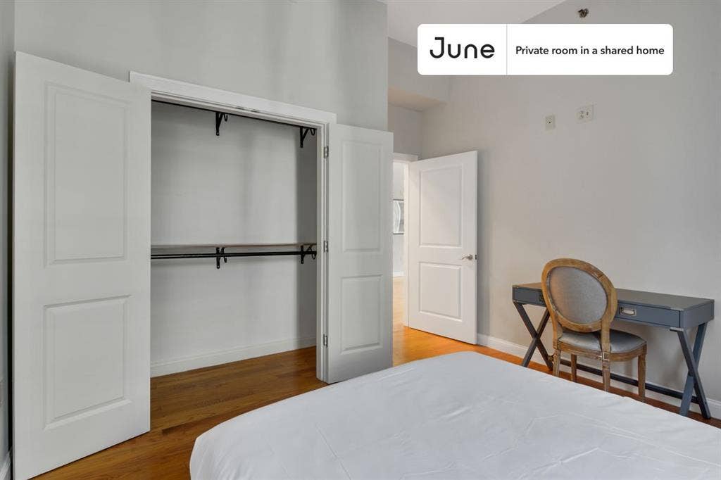 5 BR in Boston