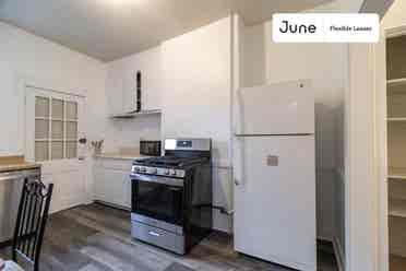 3 BR in Boston