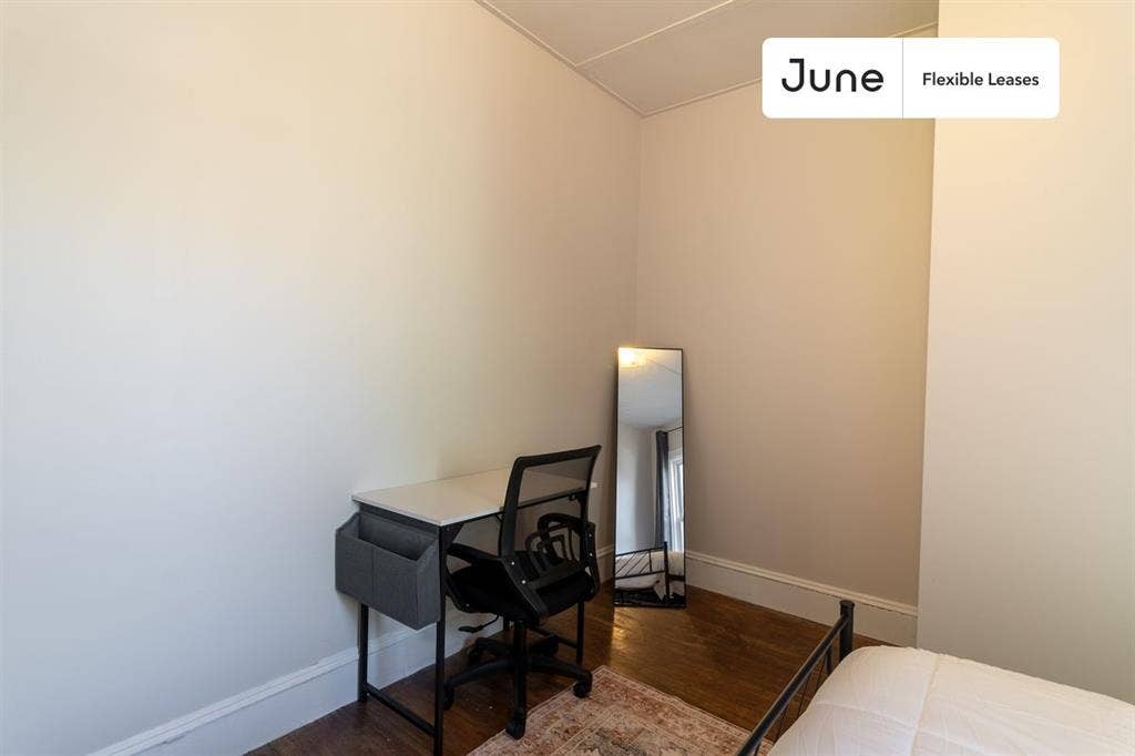 3 BR in Boston
