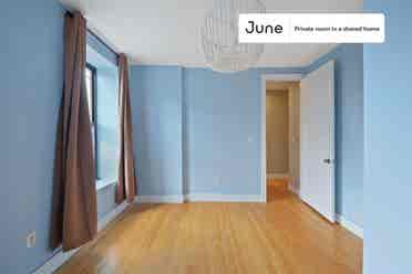 2 BR in New York City