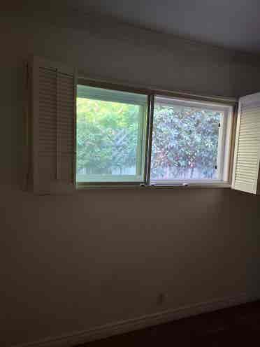 Room in House across from CSUN